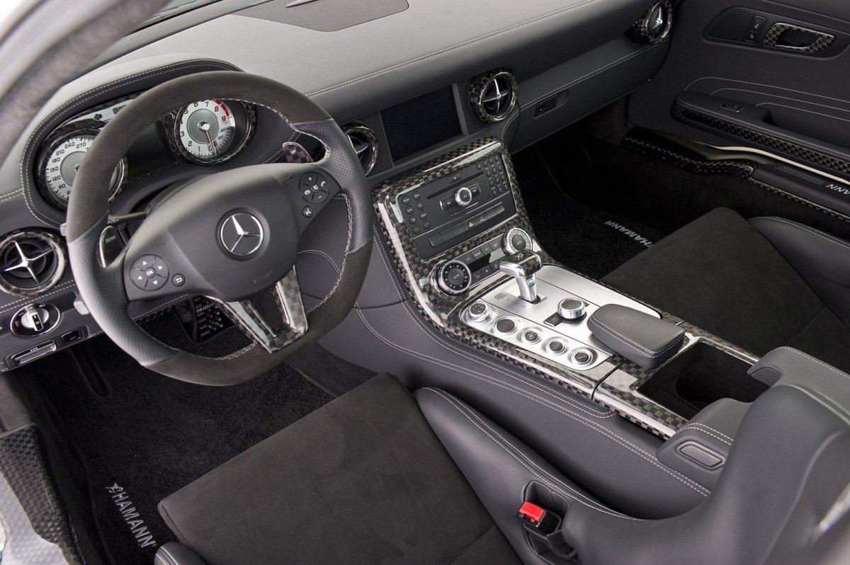 Мерседес Бенц СЛС АМГ салон