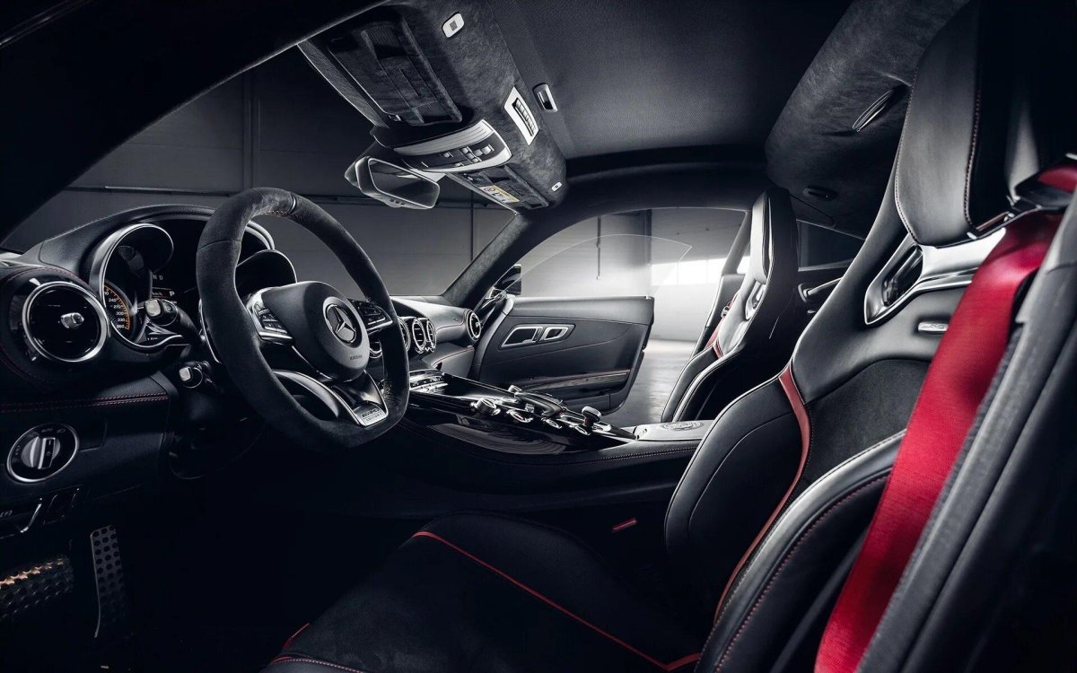 Мерседес е63 АМГ салон