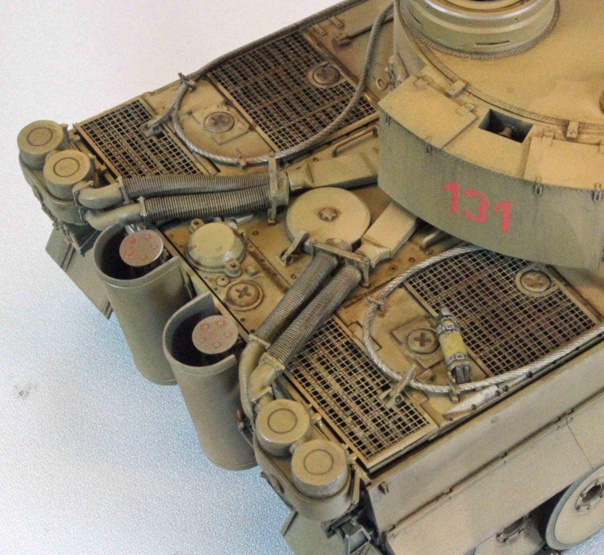 Моторный отсек танка тигр 1