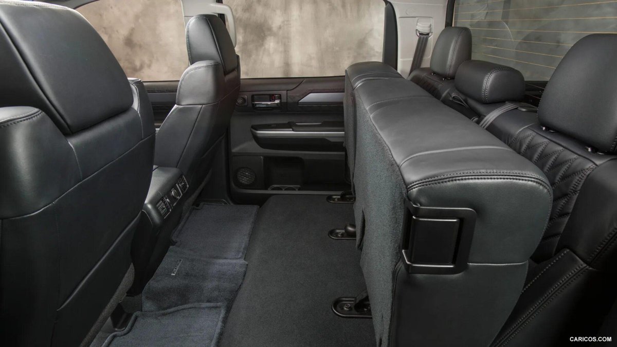 Toyota Tundra 2008 салон