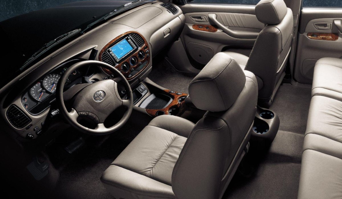 Toyota Tundra 1 поколение