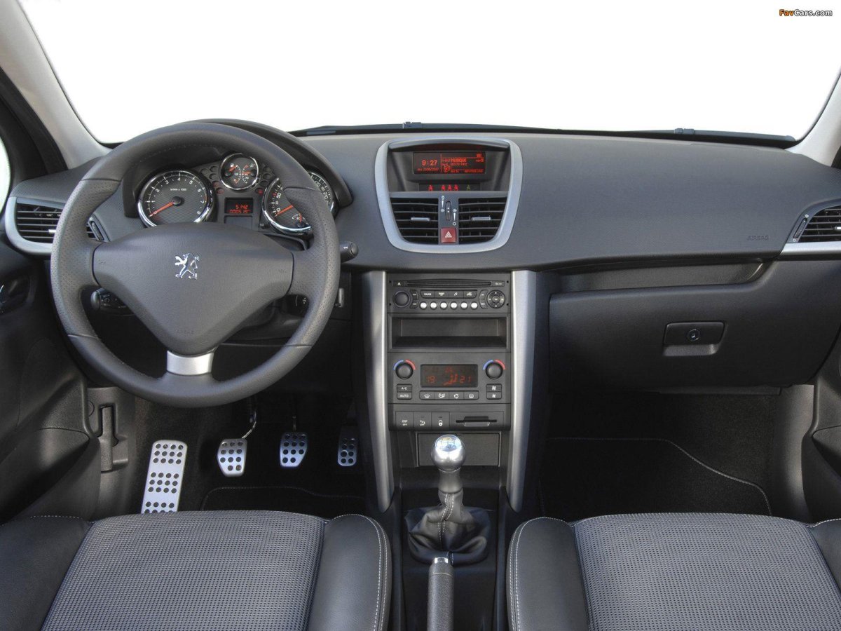 Peugeot 207 Interior