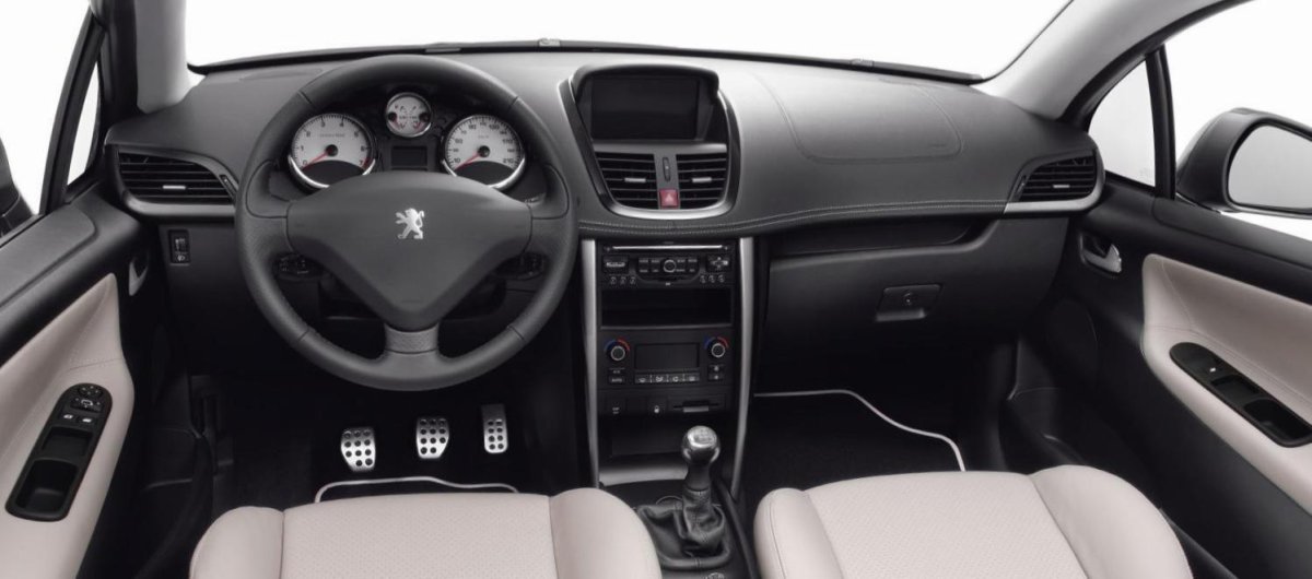 Peugeot 207 Interior