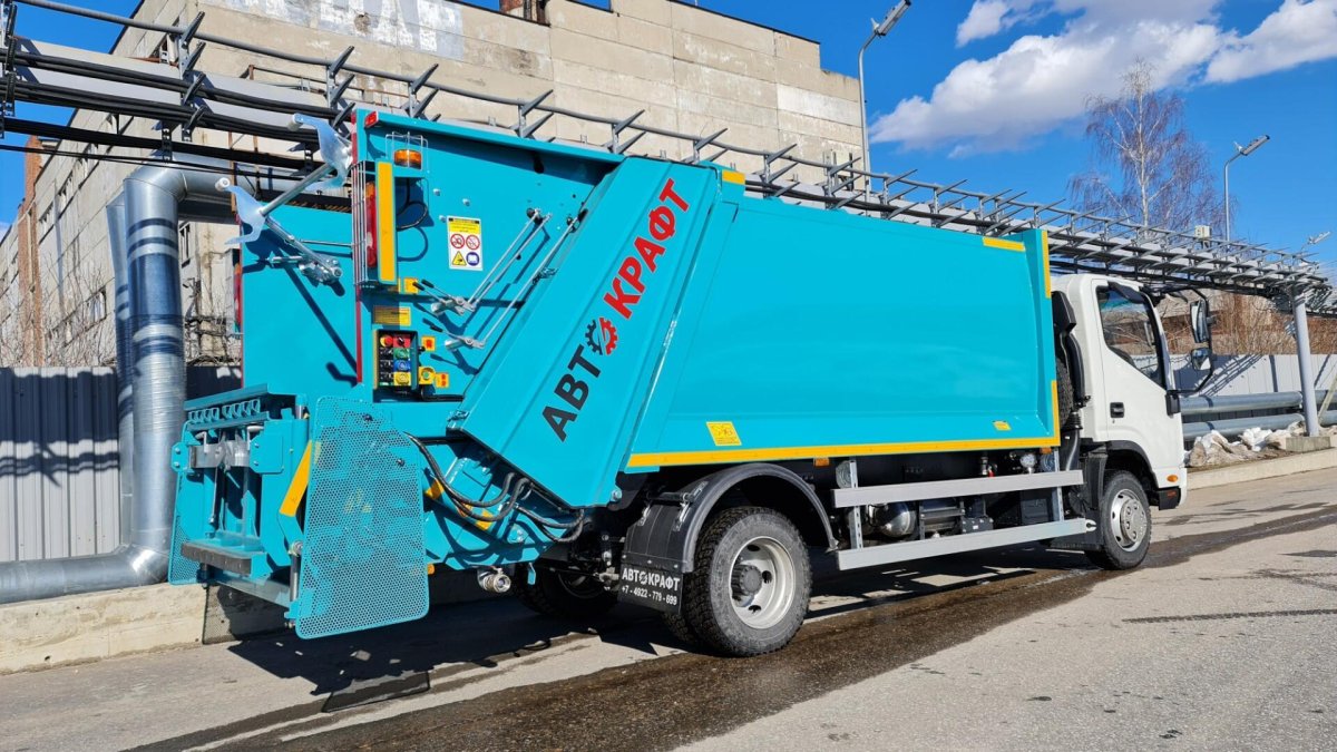 Мусоровоз EMI 15 куб.м на базе JAC n200