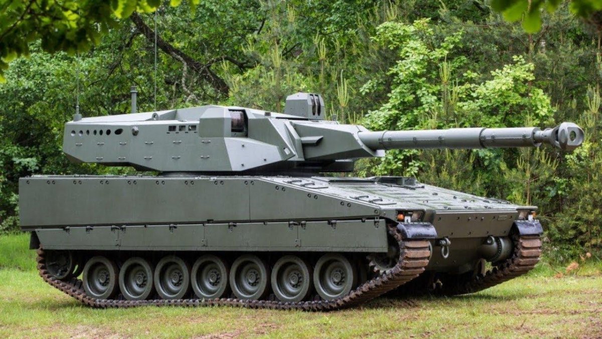 Шведский cv90120-t