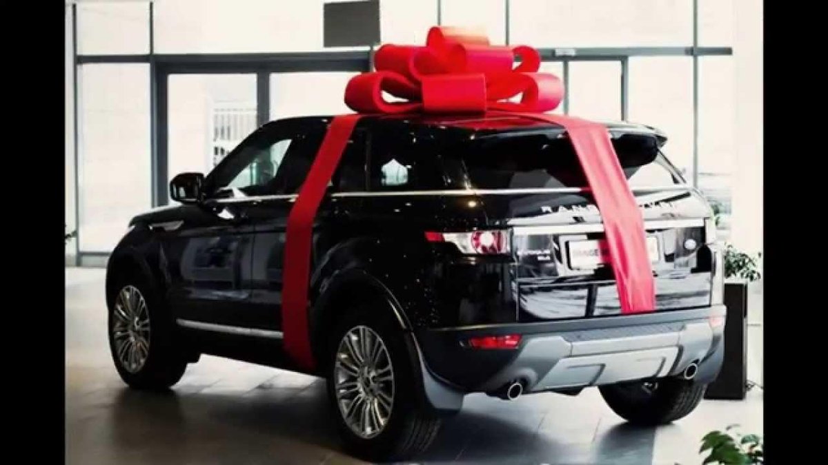 Range Rover Evoque с бантом