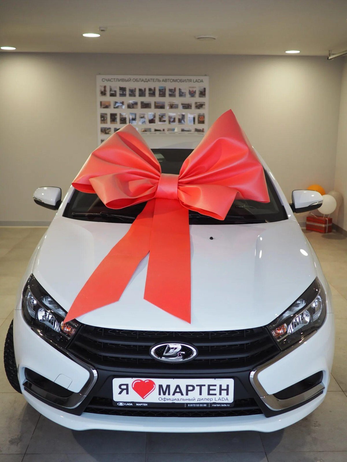 Веста с бантом