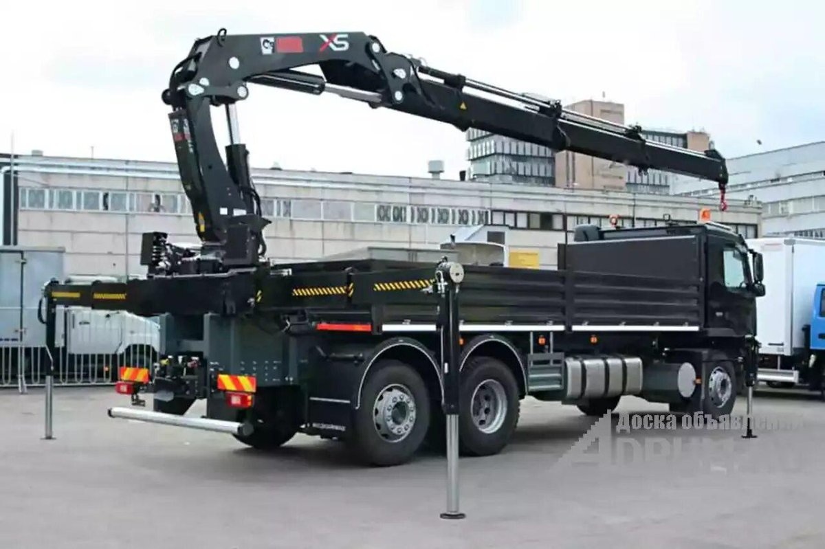 Манипулятор Volvo, кран Hiab XS 377, стрела 10 тонн, борт 20 тонн