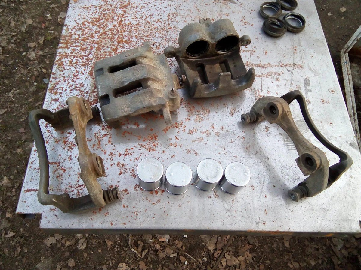 Суппорта двухпоршневые Ниссан Альмера