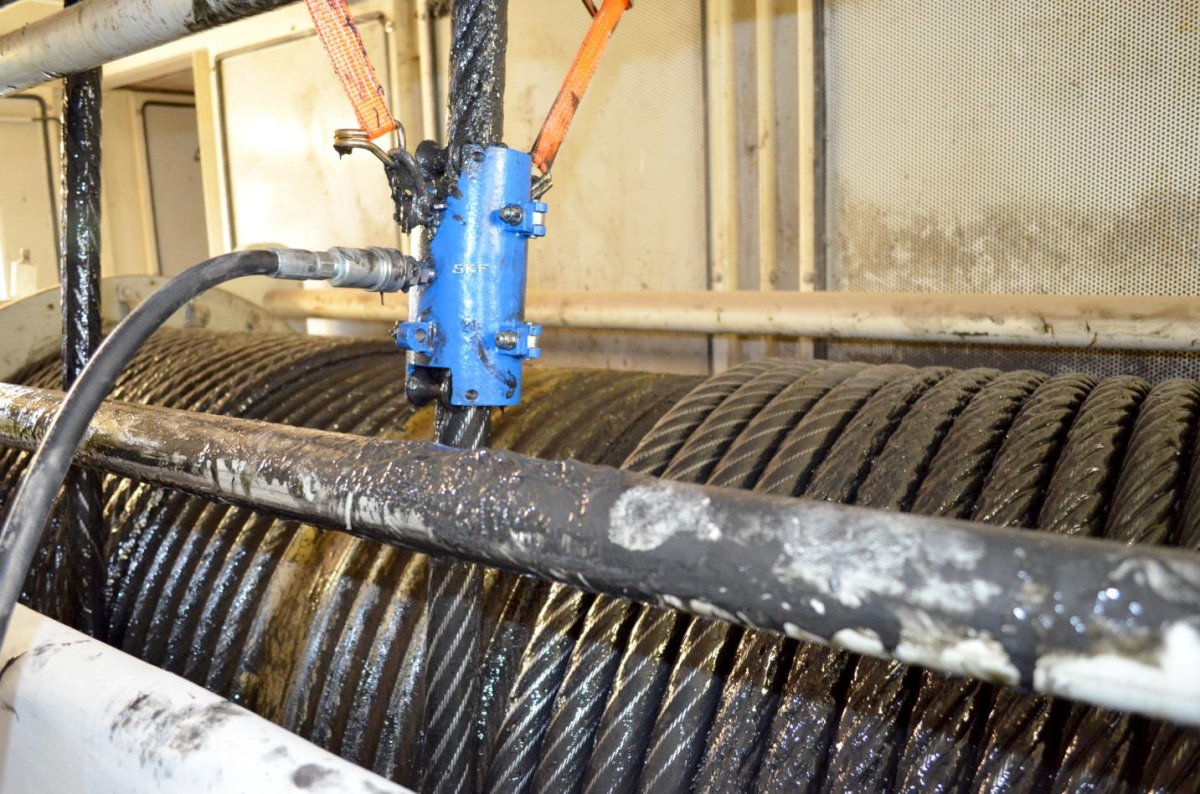 Автоматическая смазка канатов