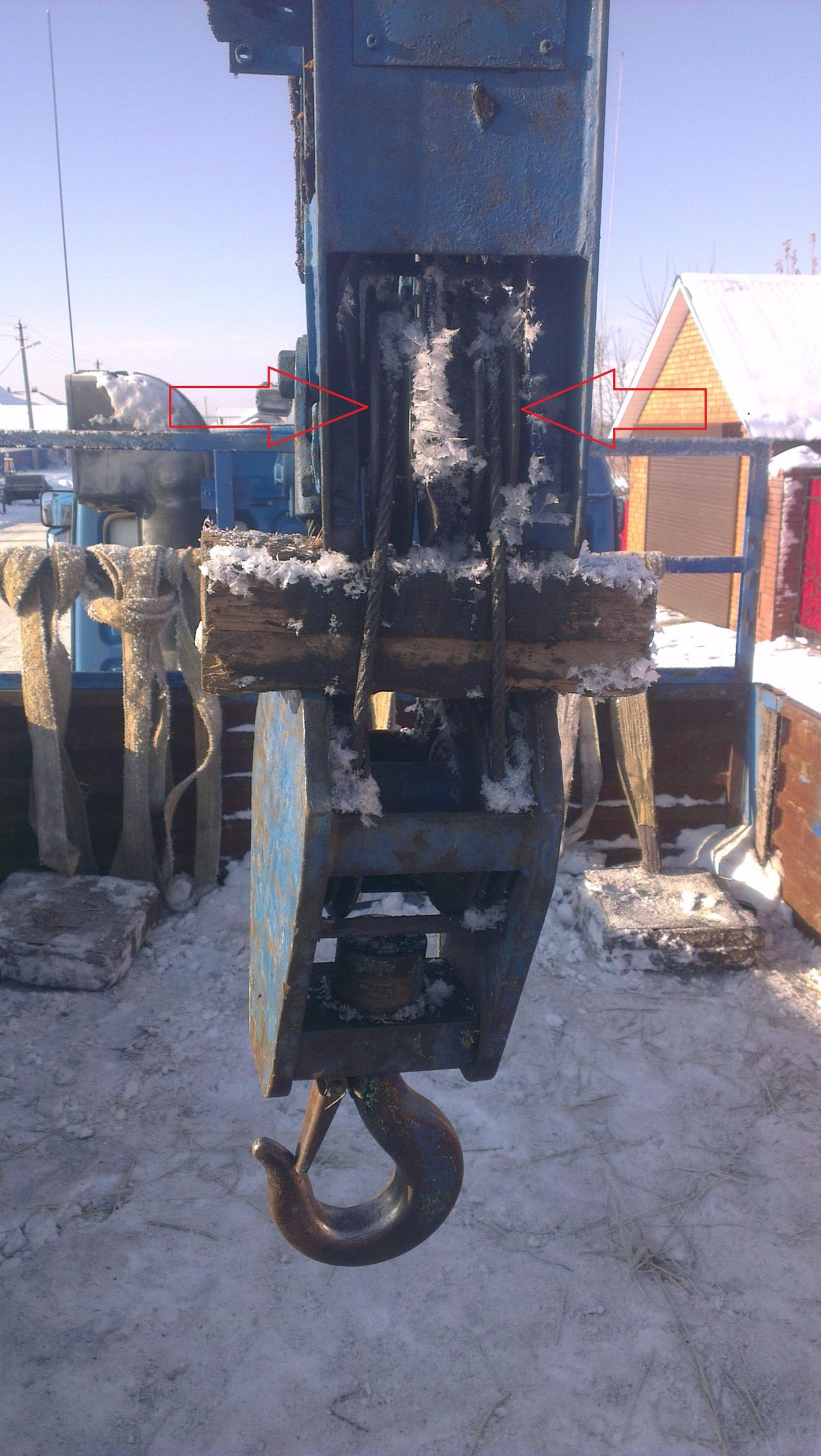 Крюк Тадано 300