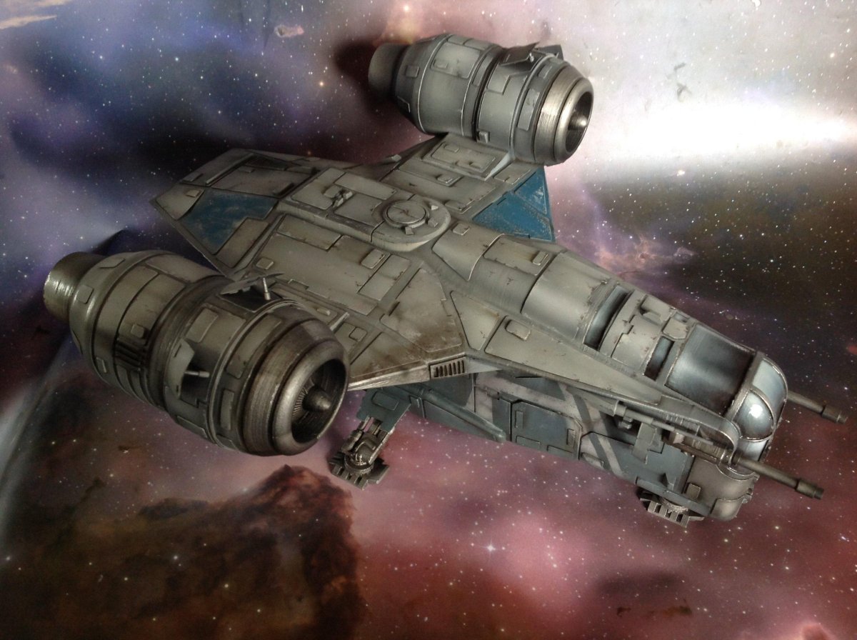 Лезвие бритвы, космический корабль мандалорца