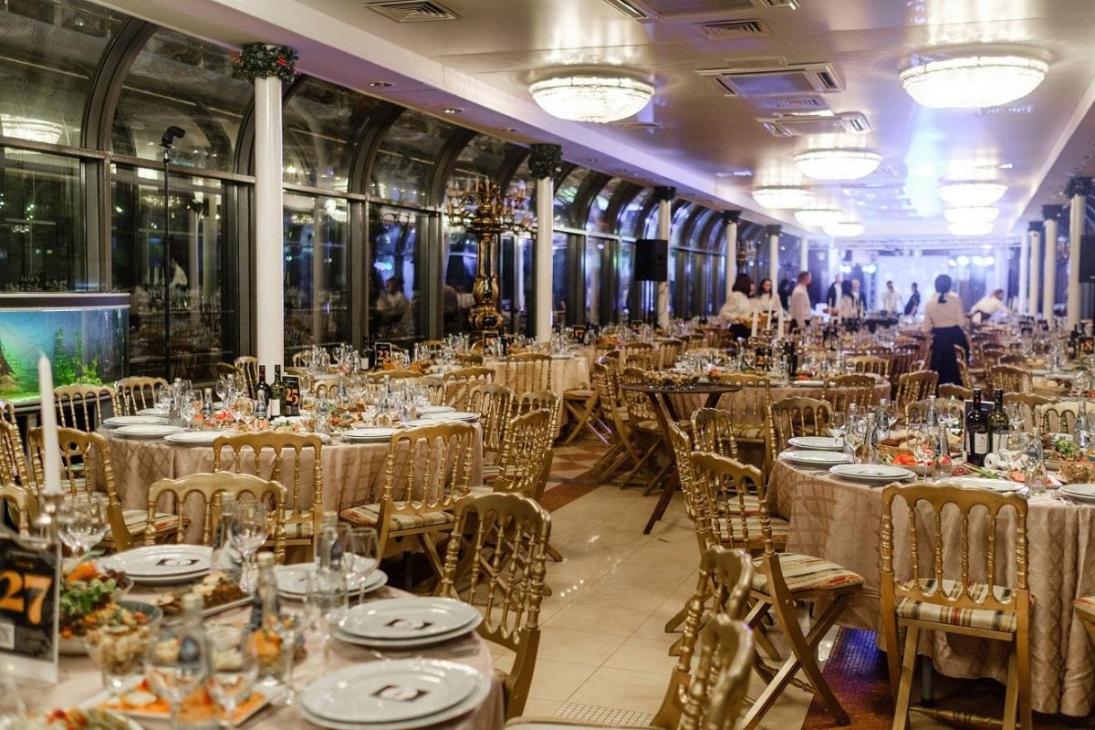 Ривер Палас теплоход Москва