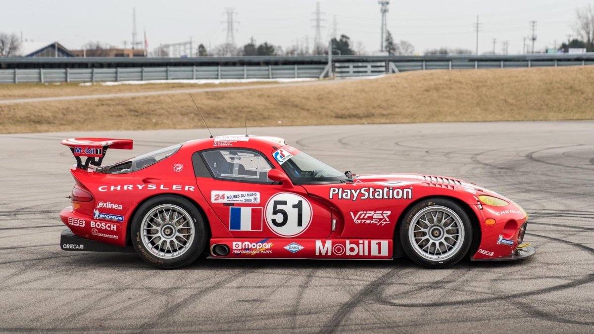 Dodge Viper GTS-R Team Oreca