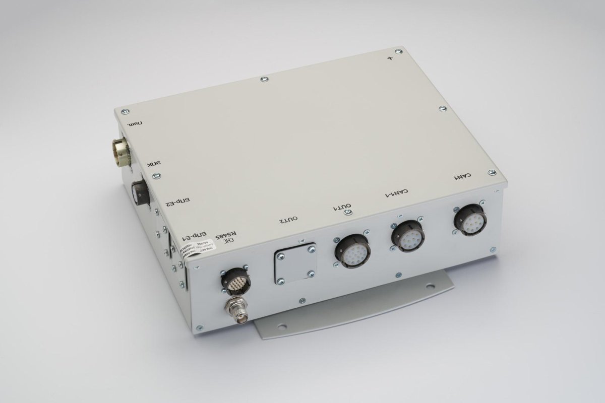 Безопасный Локомотивный Объединенный комплекс блок-м