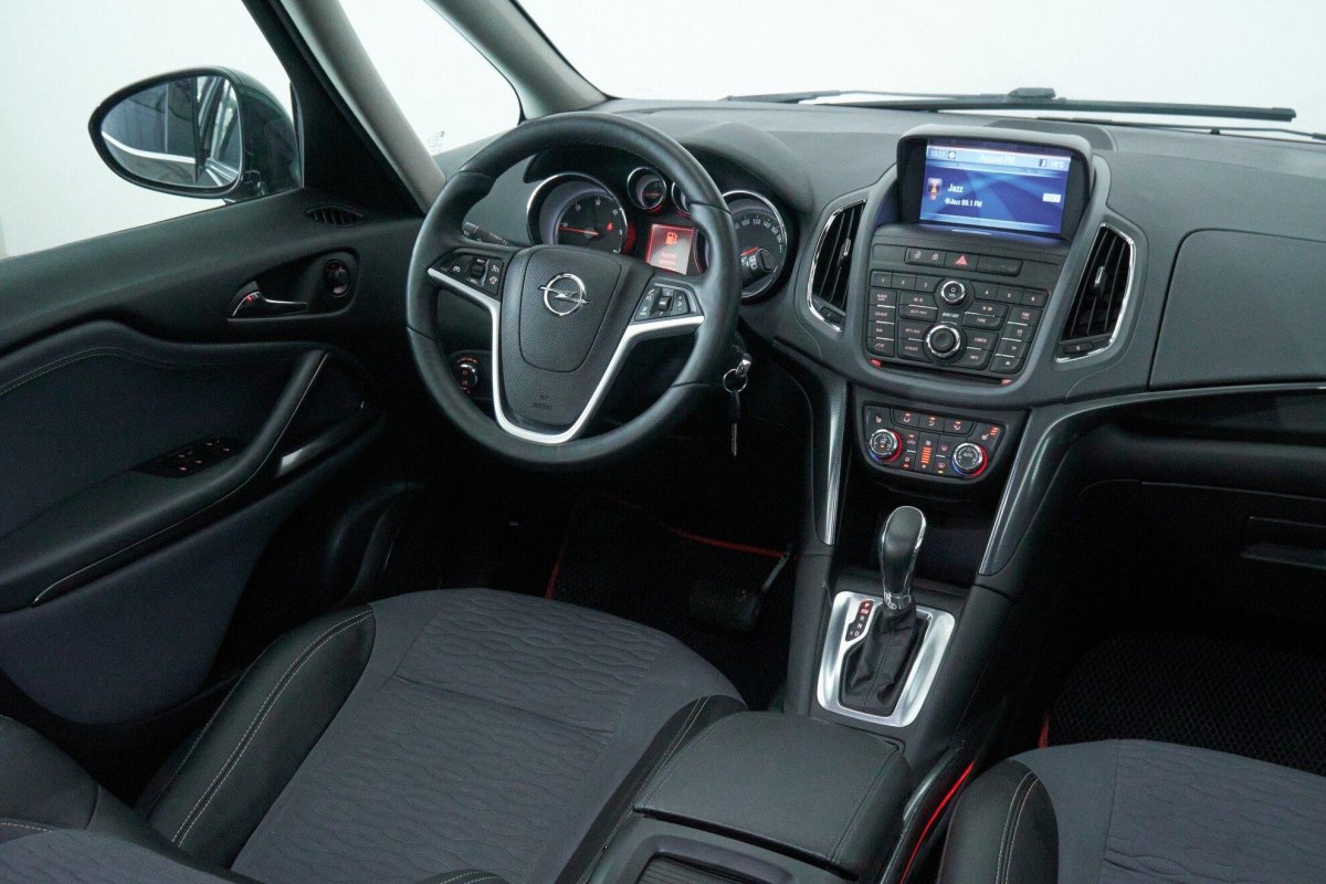 Opel Zafira 2014