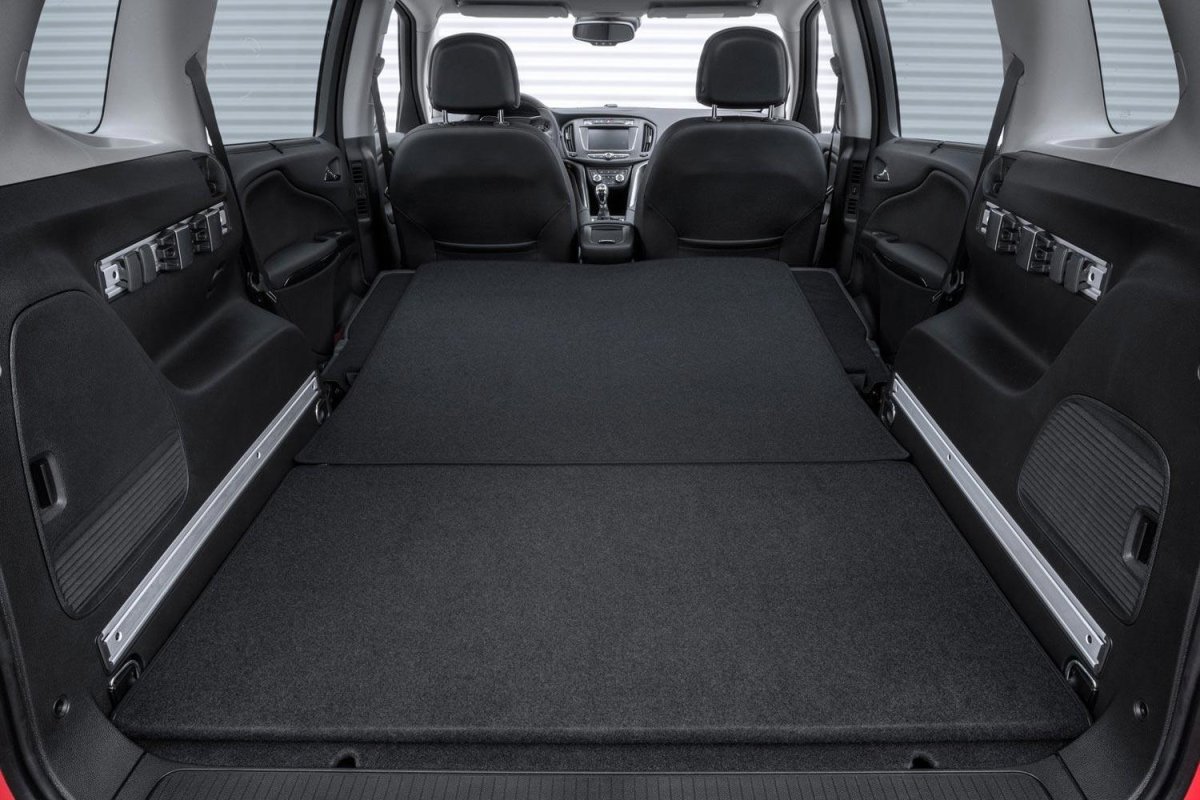 Opel Zafira 2007 багажник