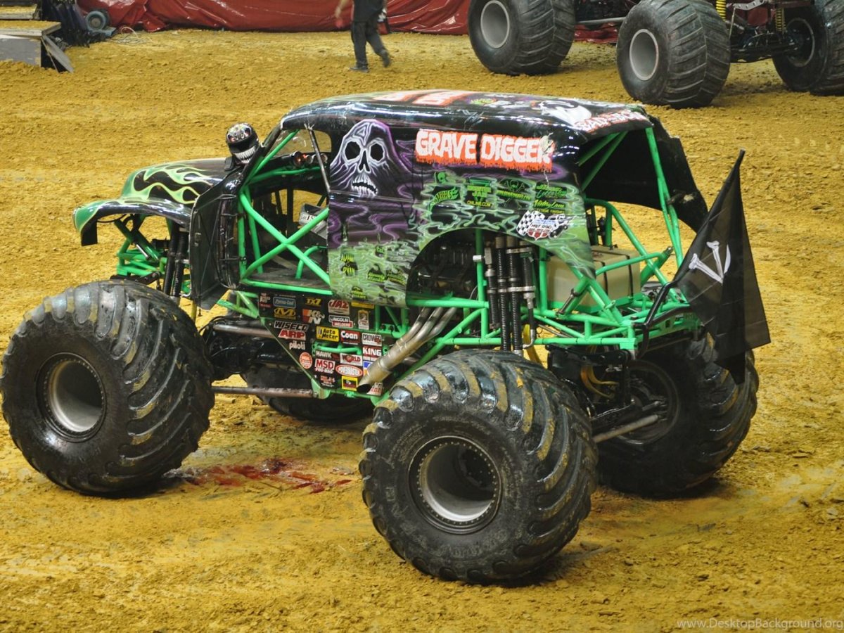 Могильщик монстр-трак