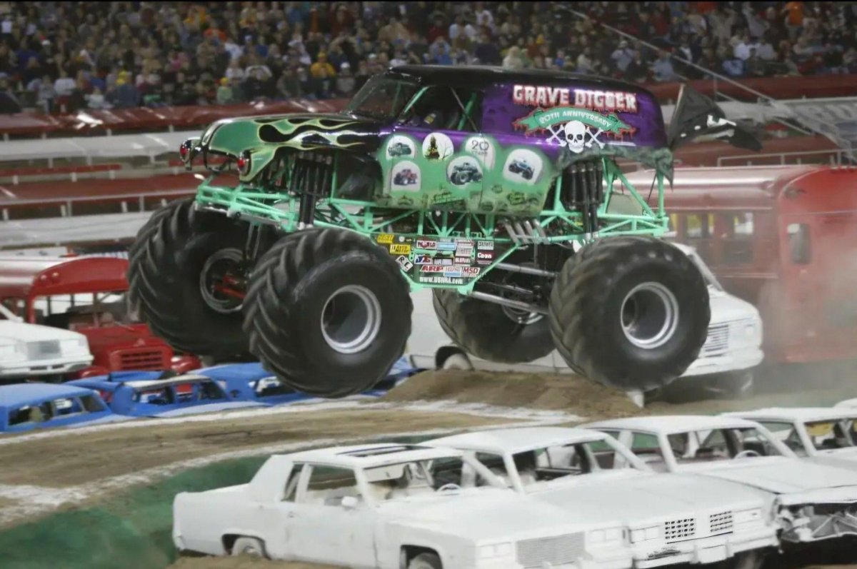 Monster Jam Grave Digger