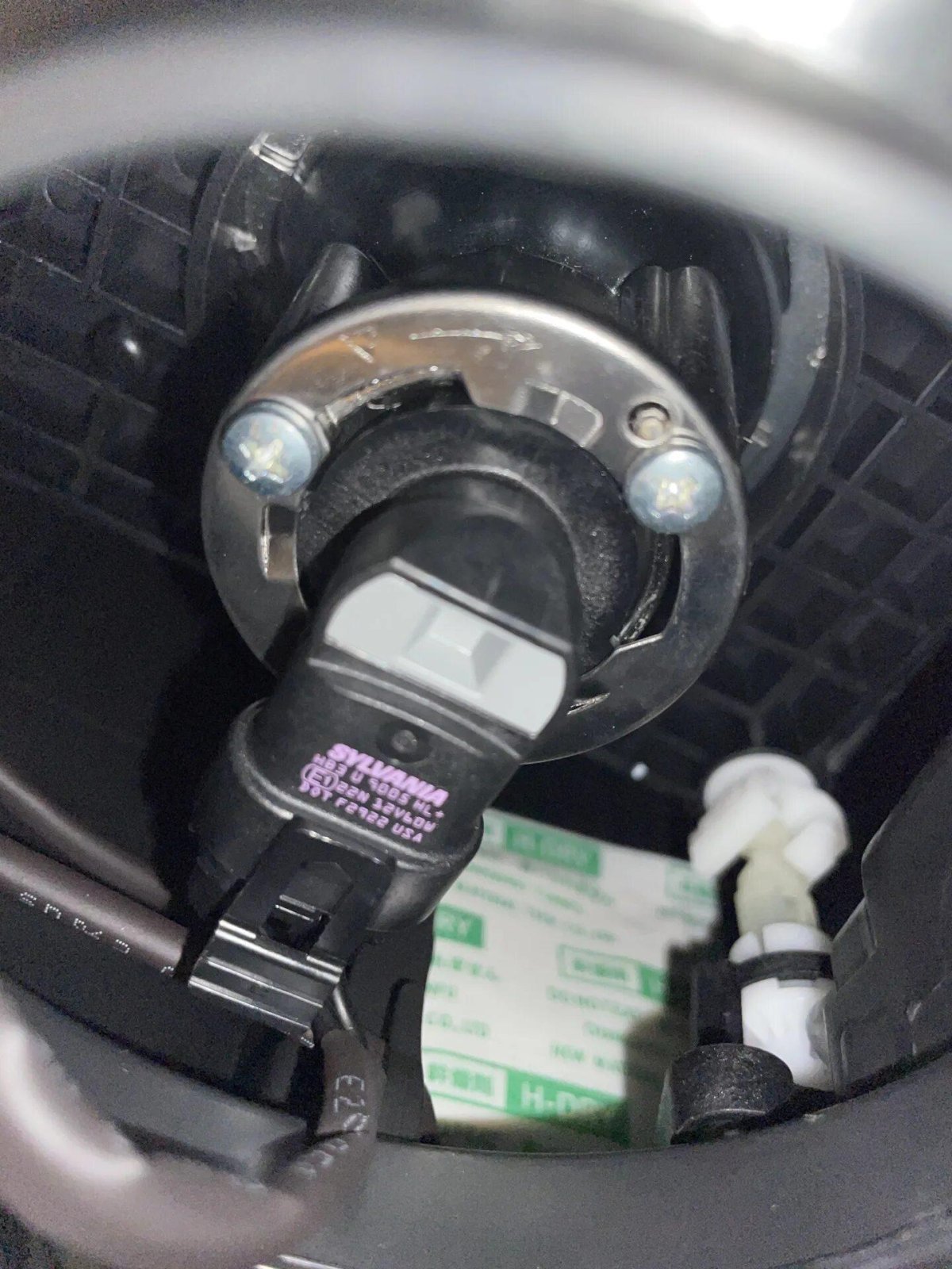 Лампа ближнего света Suzuki sx4 2019