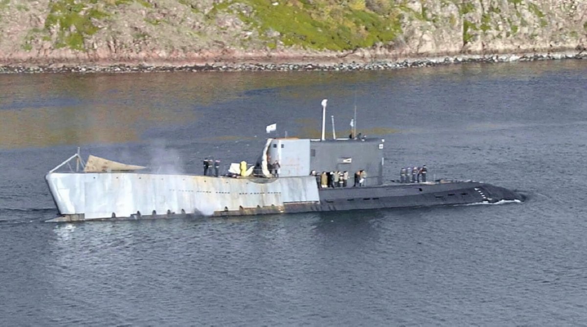 Подводная лодка б-402