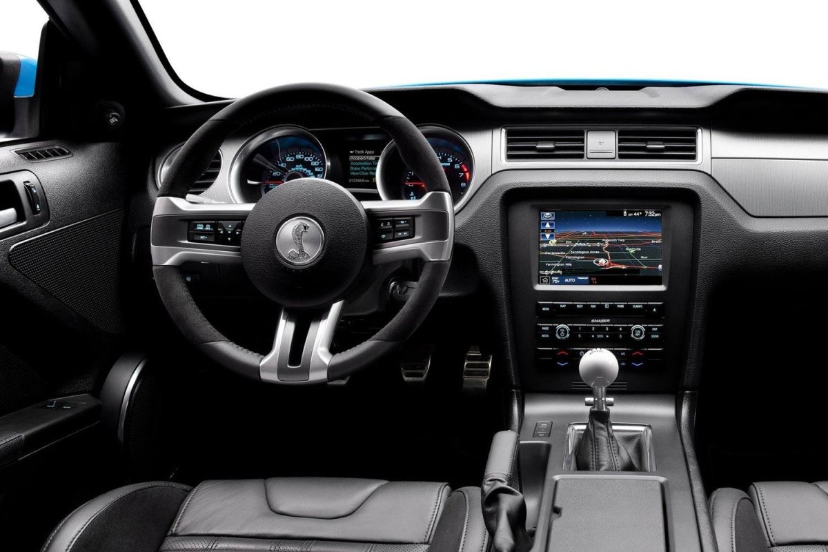 Ford Mustang Shelby gt500 салон