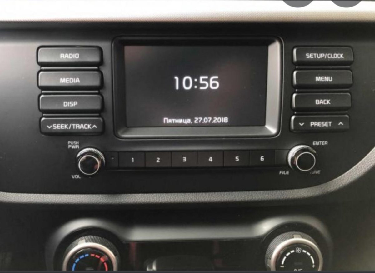Штатная магнитола Kia Rio 4