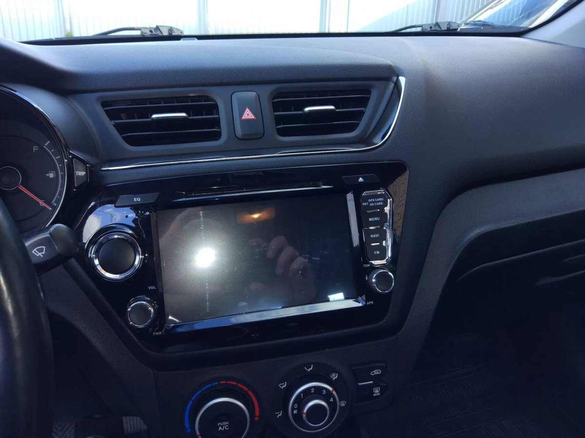 Магнитола Kia Rio 3