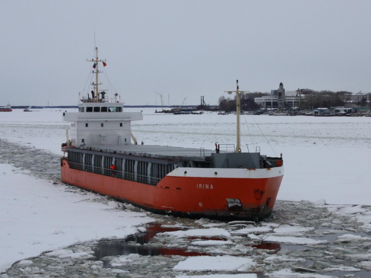 Корабль Беломорский Архангельск