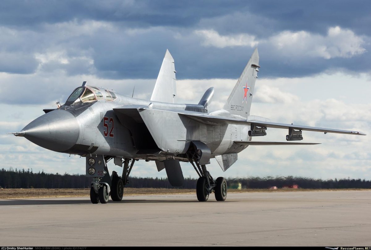 Самолет миг-31бм