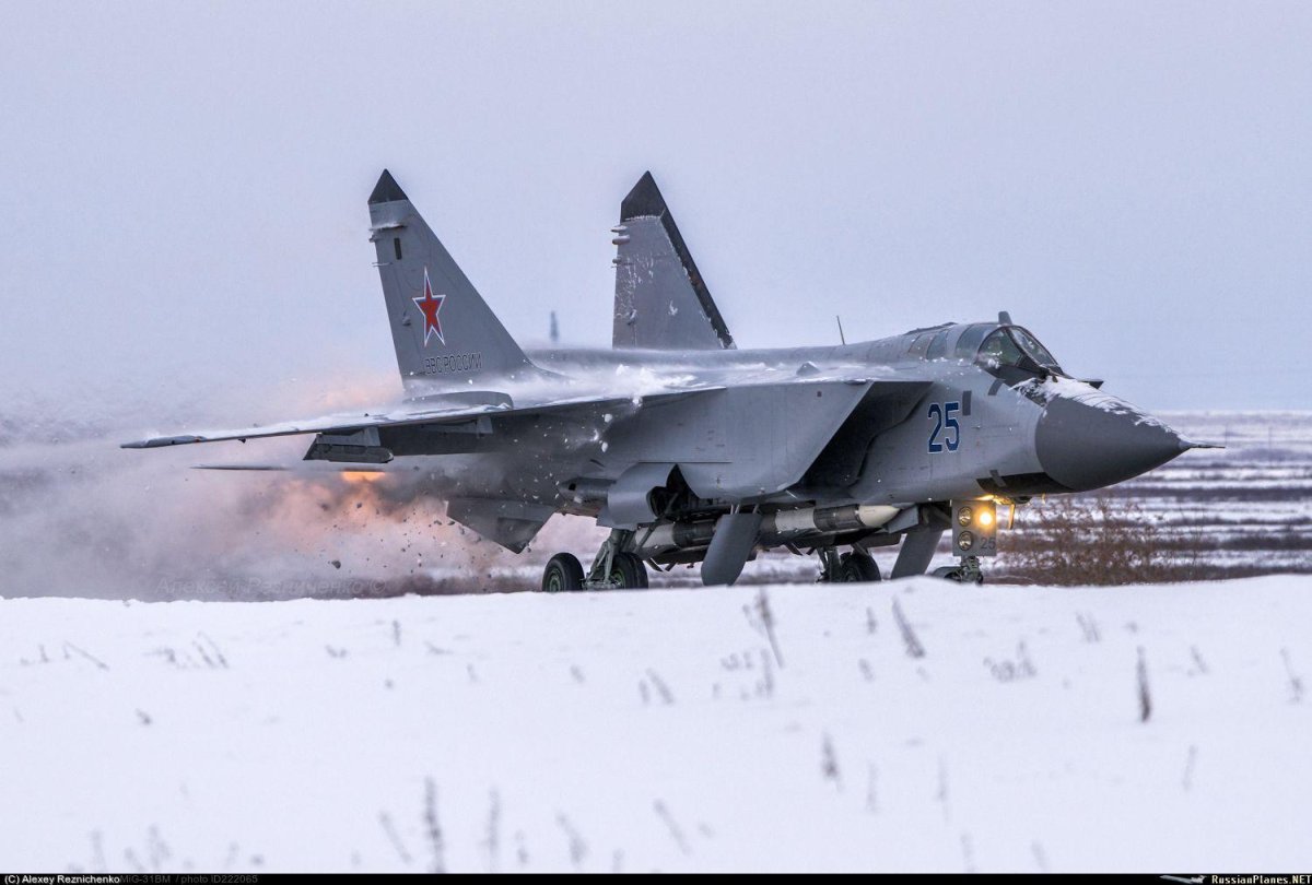 Истребитель миг-31бм