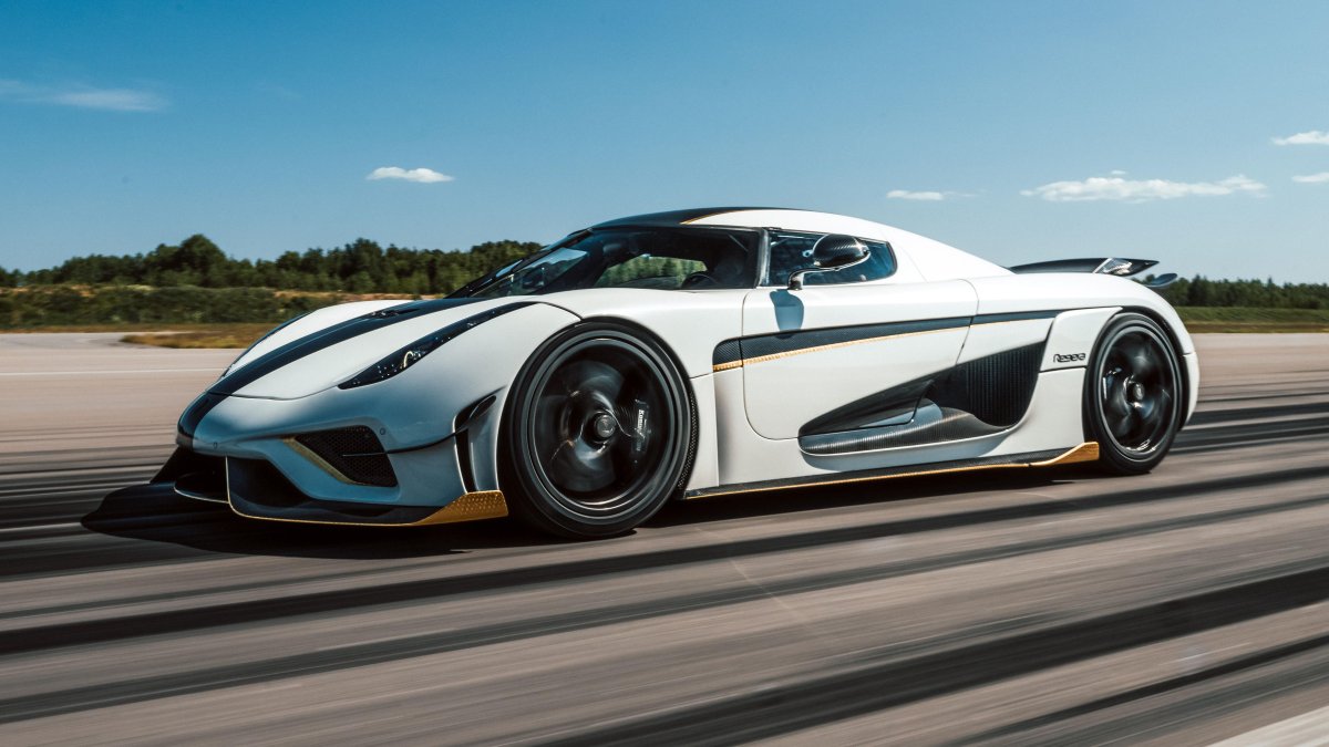 Гиперкар Koenigsegg Agera