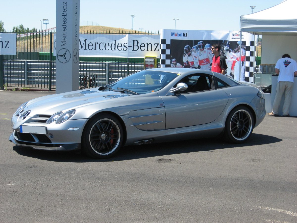 Mercedes Benz SLR MCLAREN 722 Edition