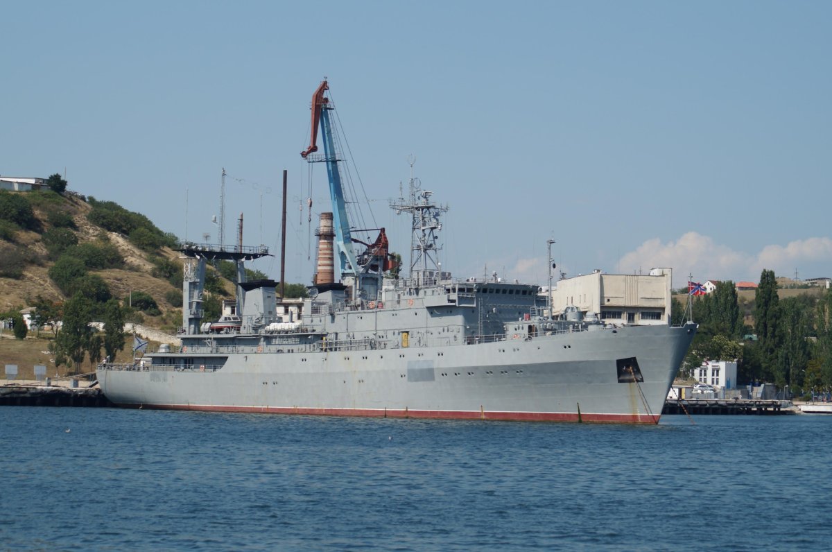 Славутич корабль управления