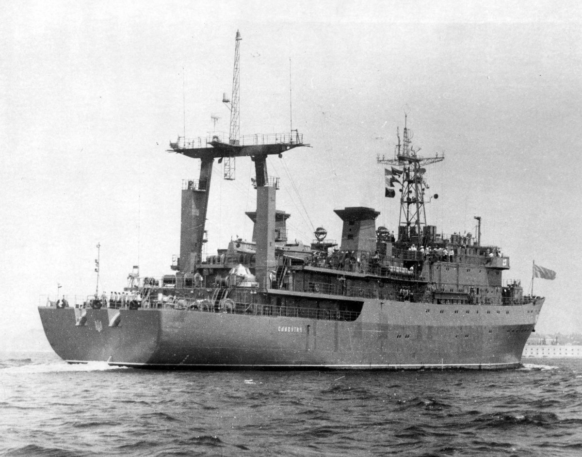 Славутич корабль