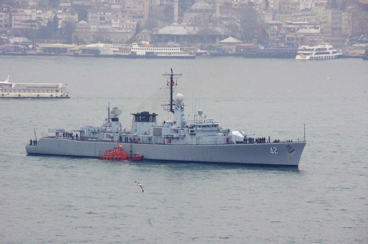 Славутич корабль