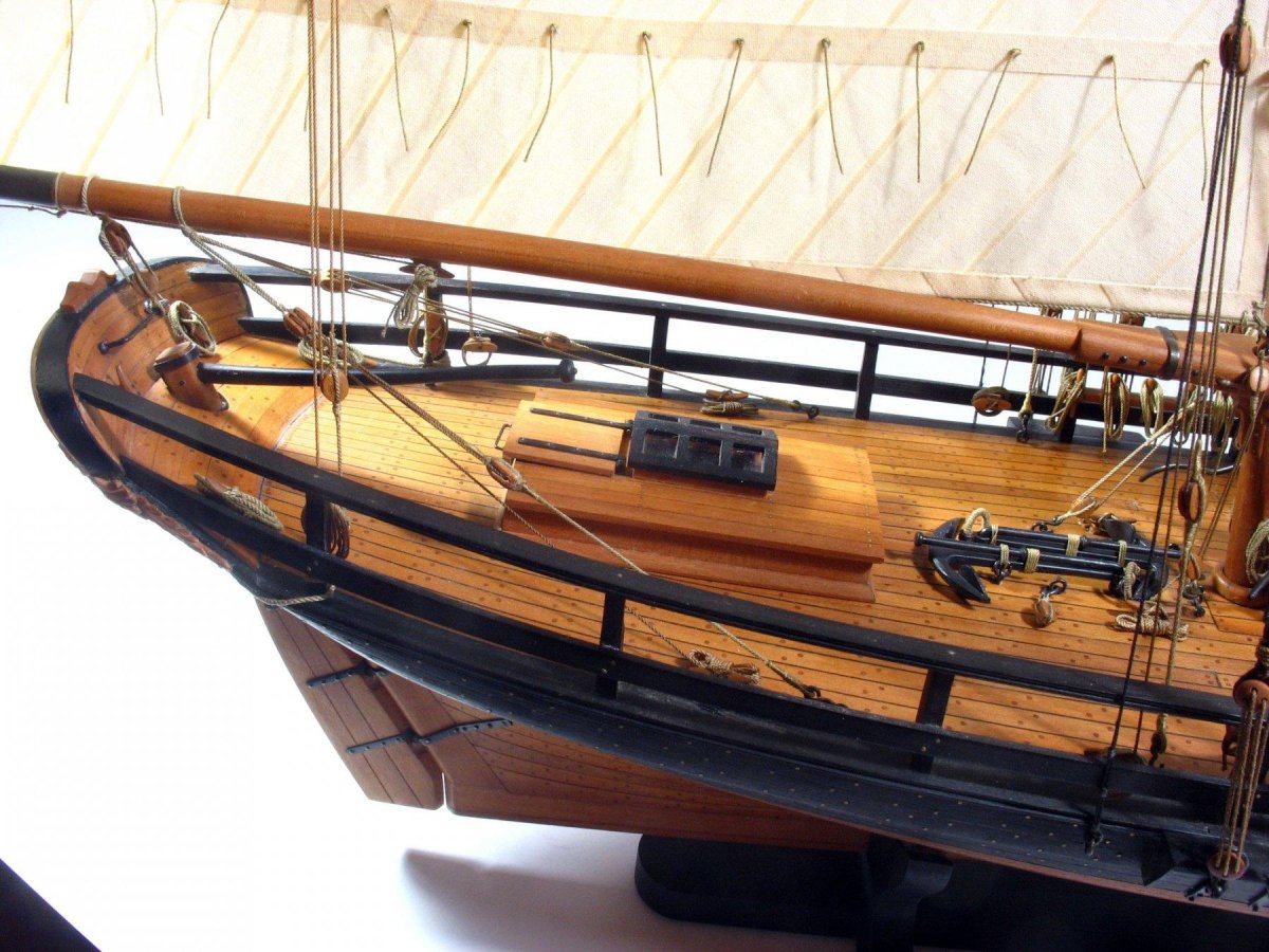 Шхуна Эспаньола модель