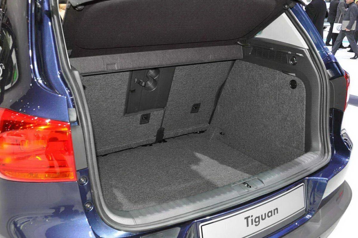 Volkswagen Tiguan 2012 багажник