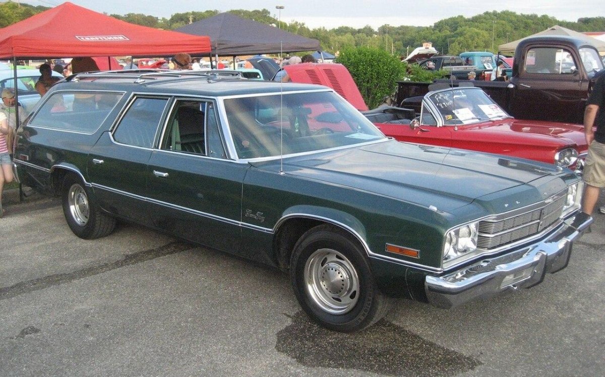 Плимут Фьюри 1975