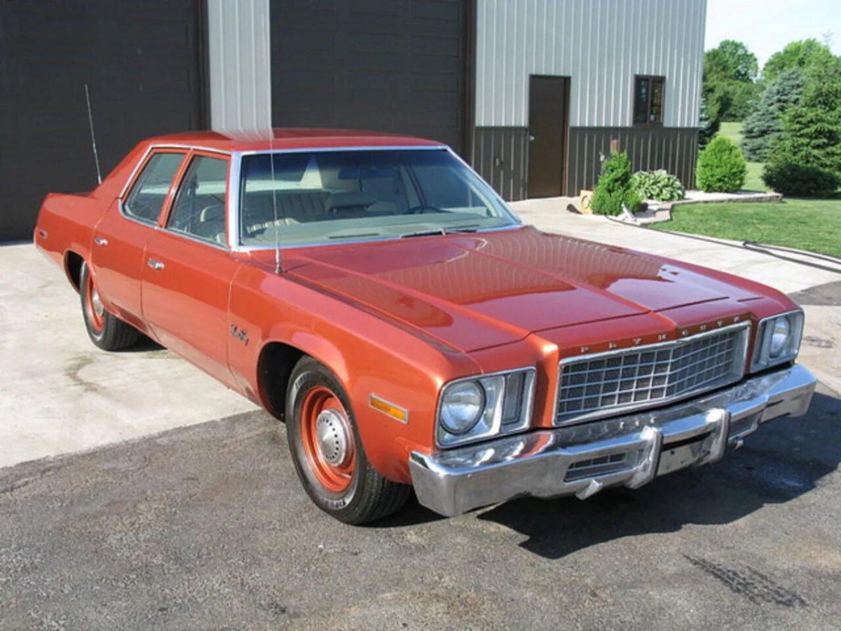 Plymouth Fury 1977
