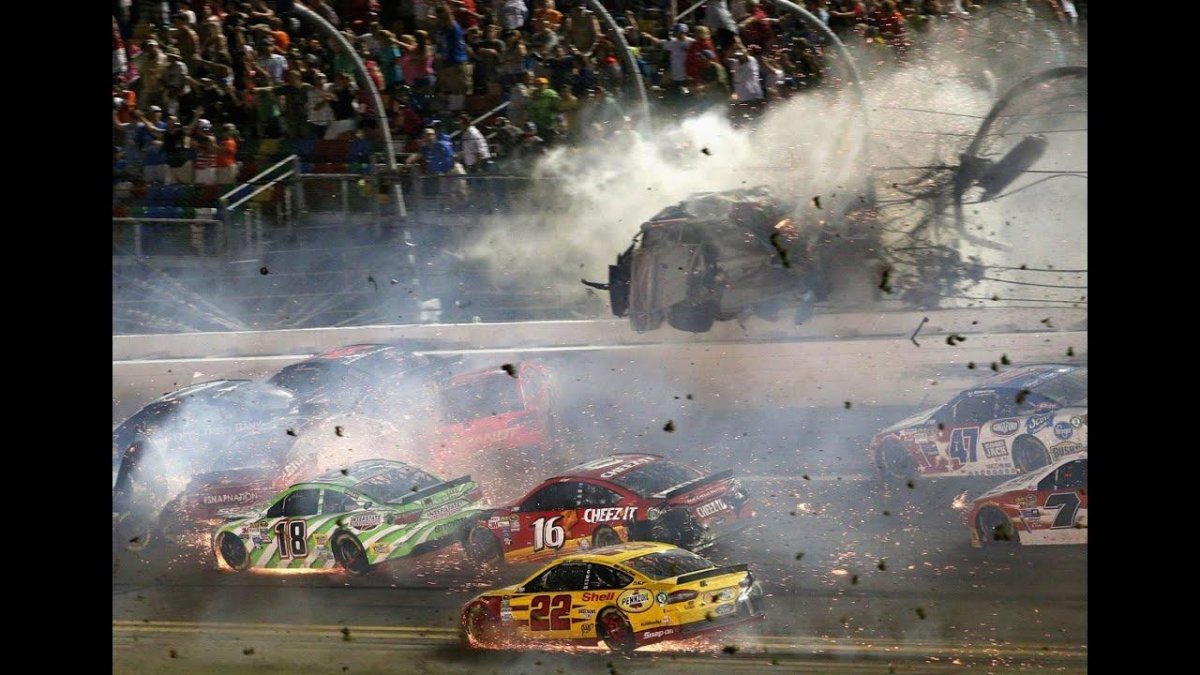 Наскар аварии