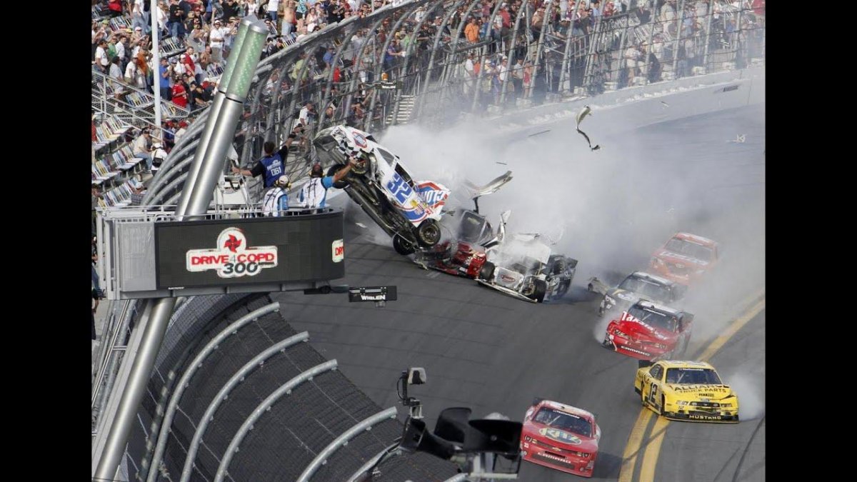 Гонки наскар аварии