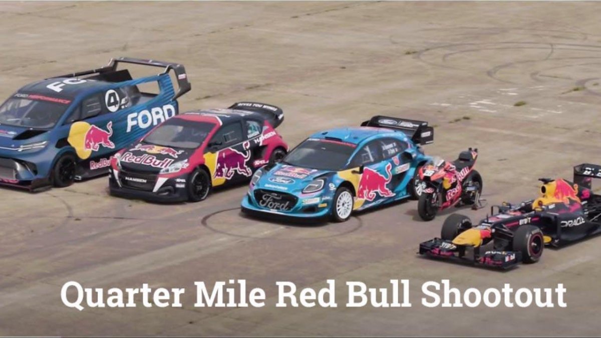 Гоночные машины redbull сзади