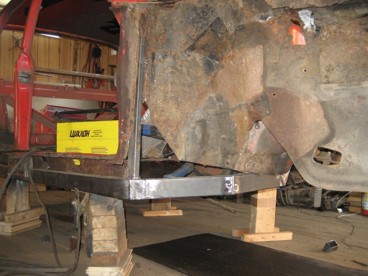 Сварка рамы грузовика