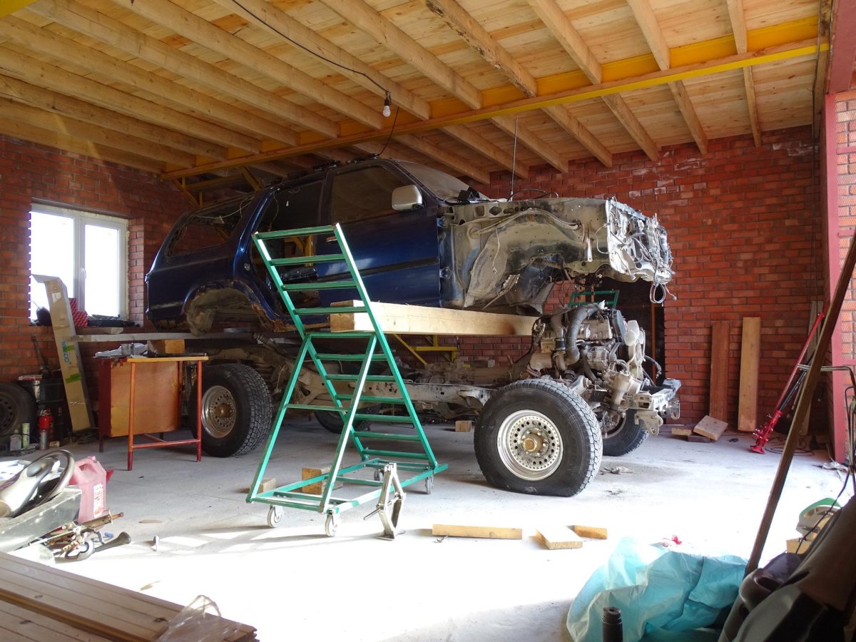 Снятие кузова с рамы