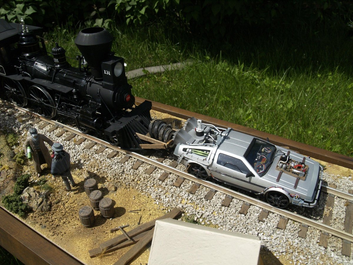 Диорама с паровозом