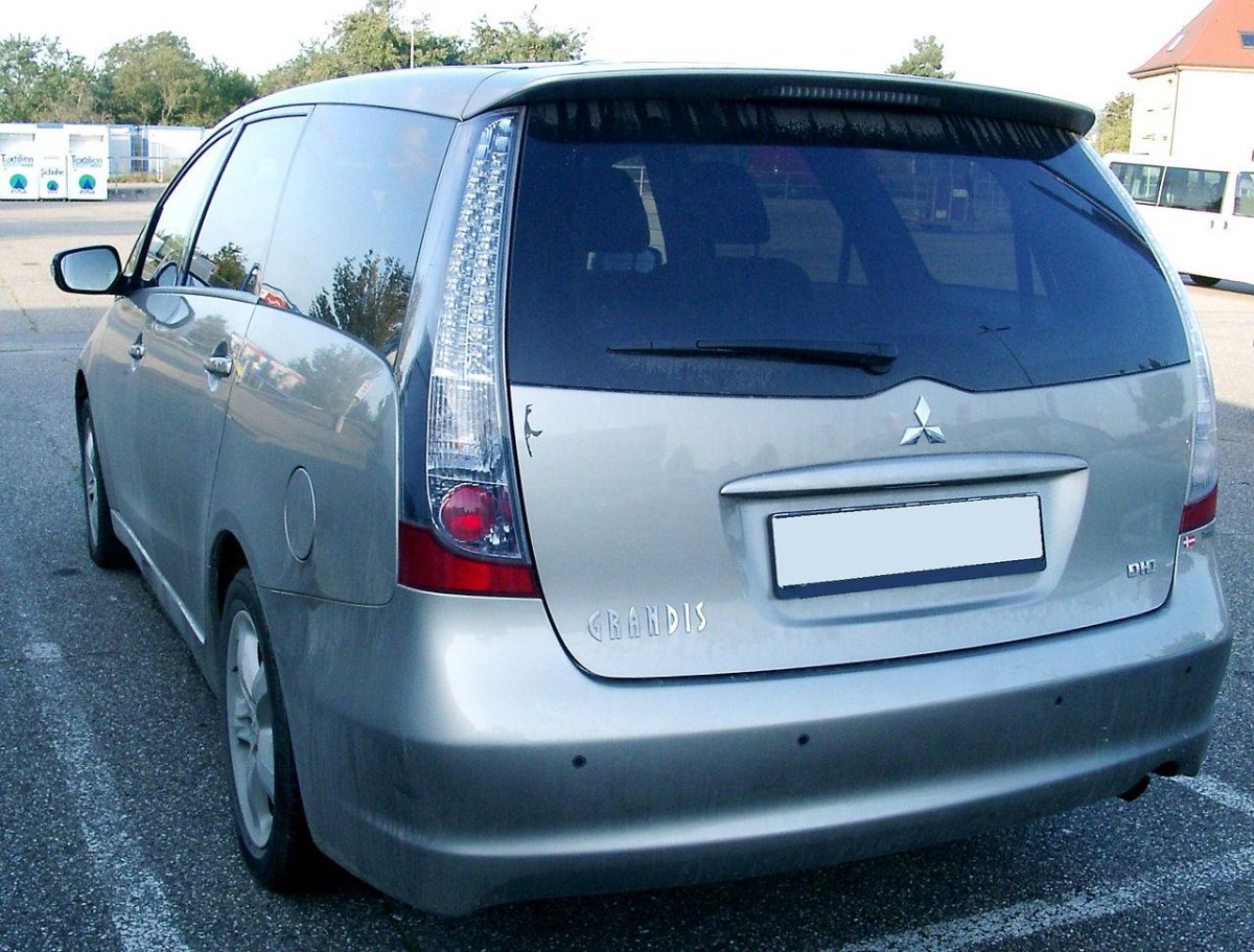 Mitsubishi Grandis