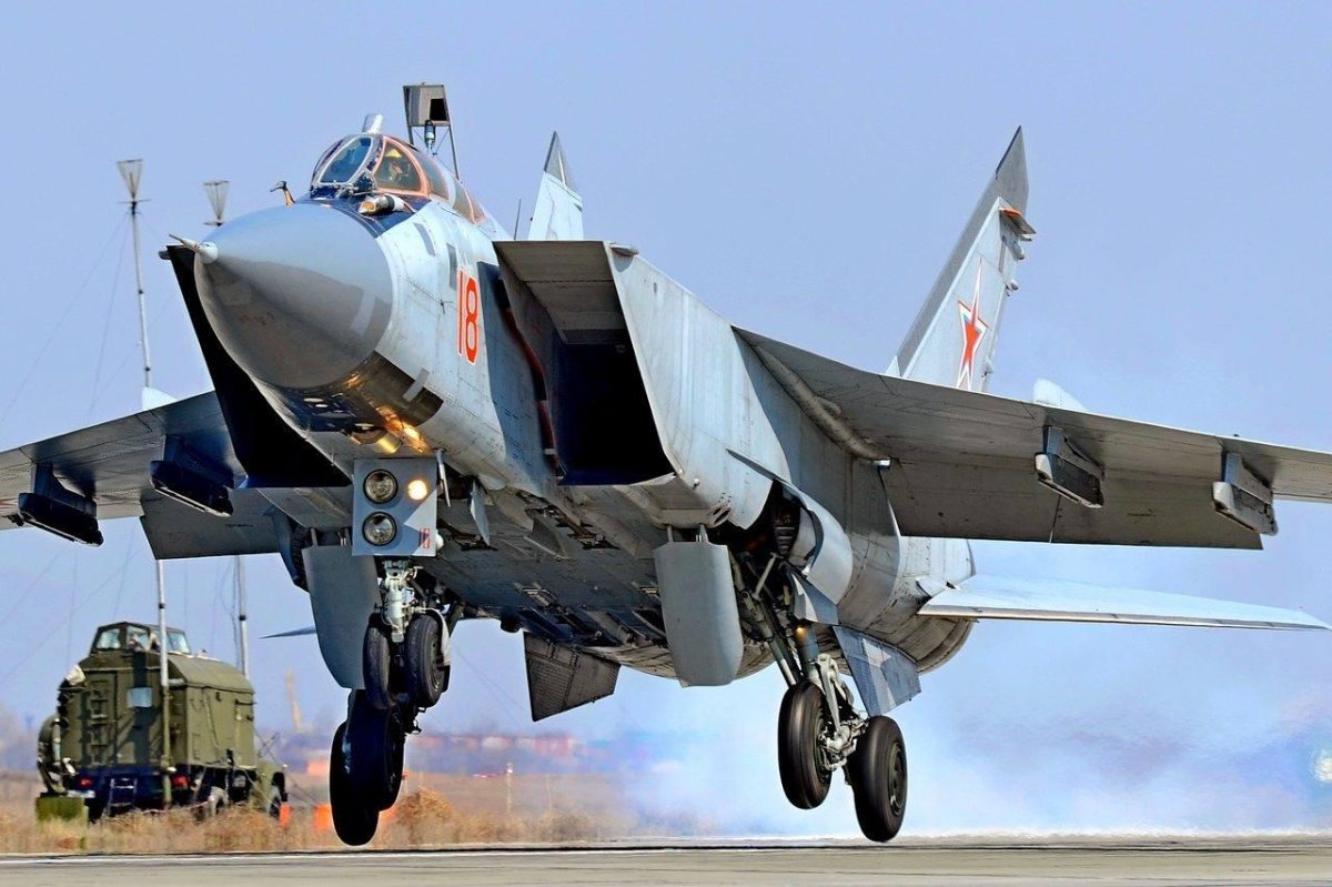 Самолет миг-31бм