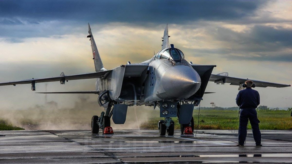 Самолет миг-31бм