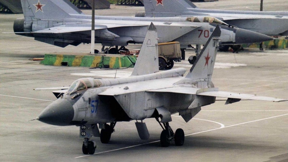 Самолет "миг-31б"